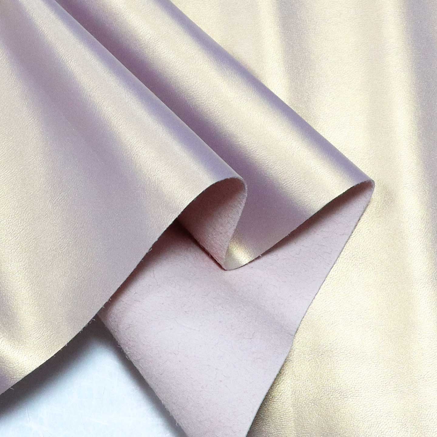 Konfeksiyon için Yumuşak Mikrofiber Deri Kumaş Konfeksiyon için Yumuşak Mikrofiber Deri Kumaş